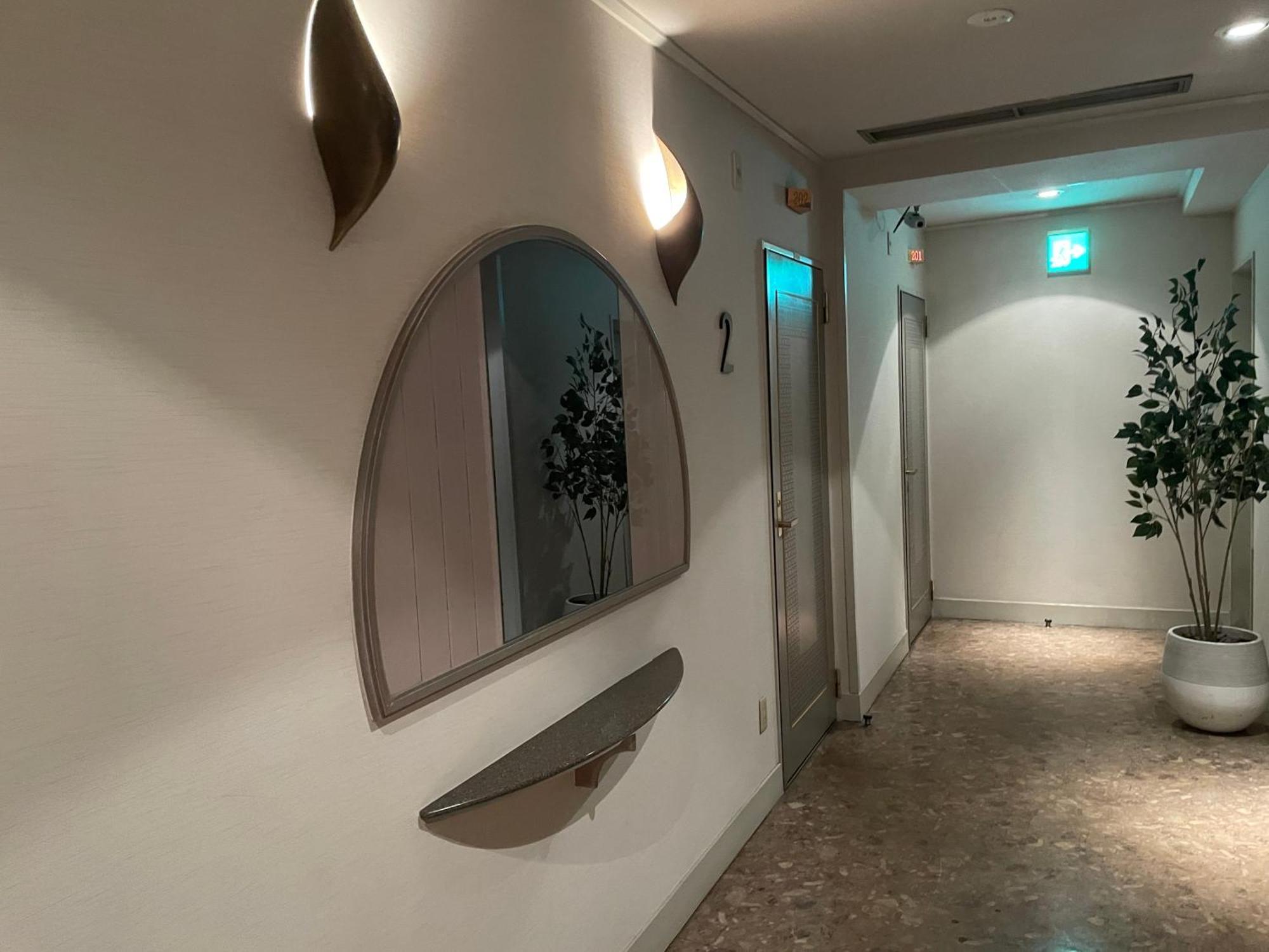 Hotel Luxe - Adult Only Tokyo Exterior photo